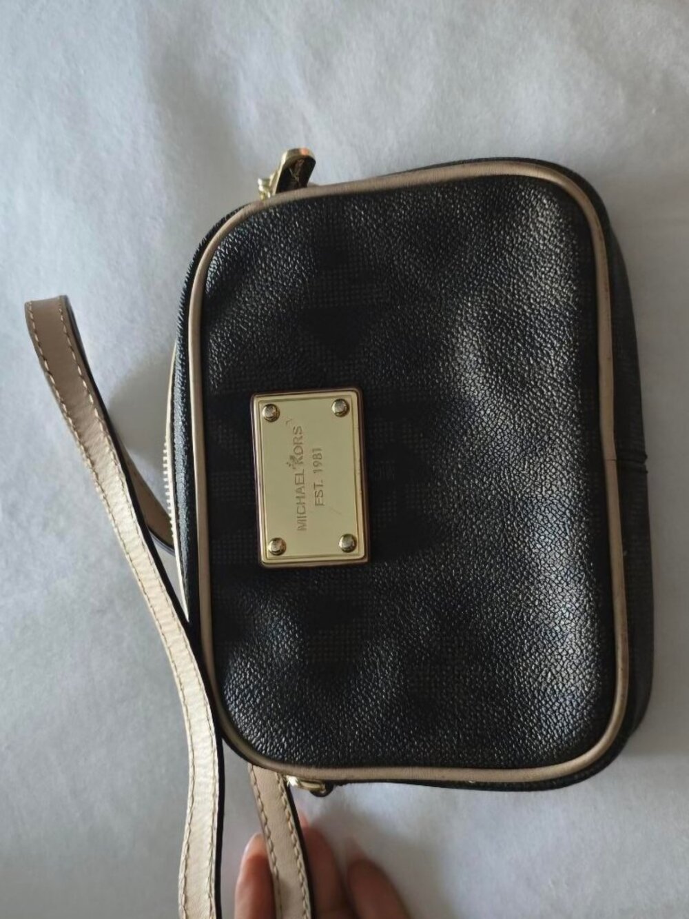 Michael Khors mini bag